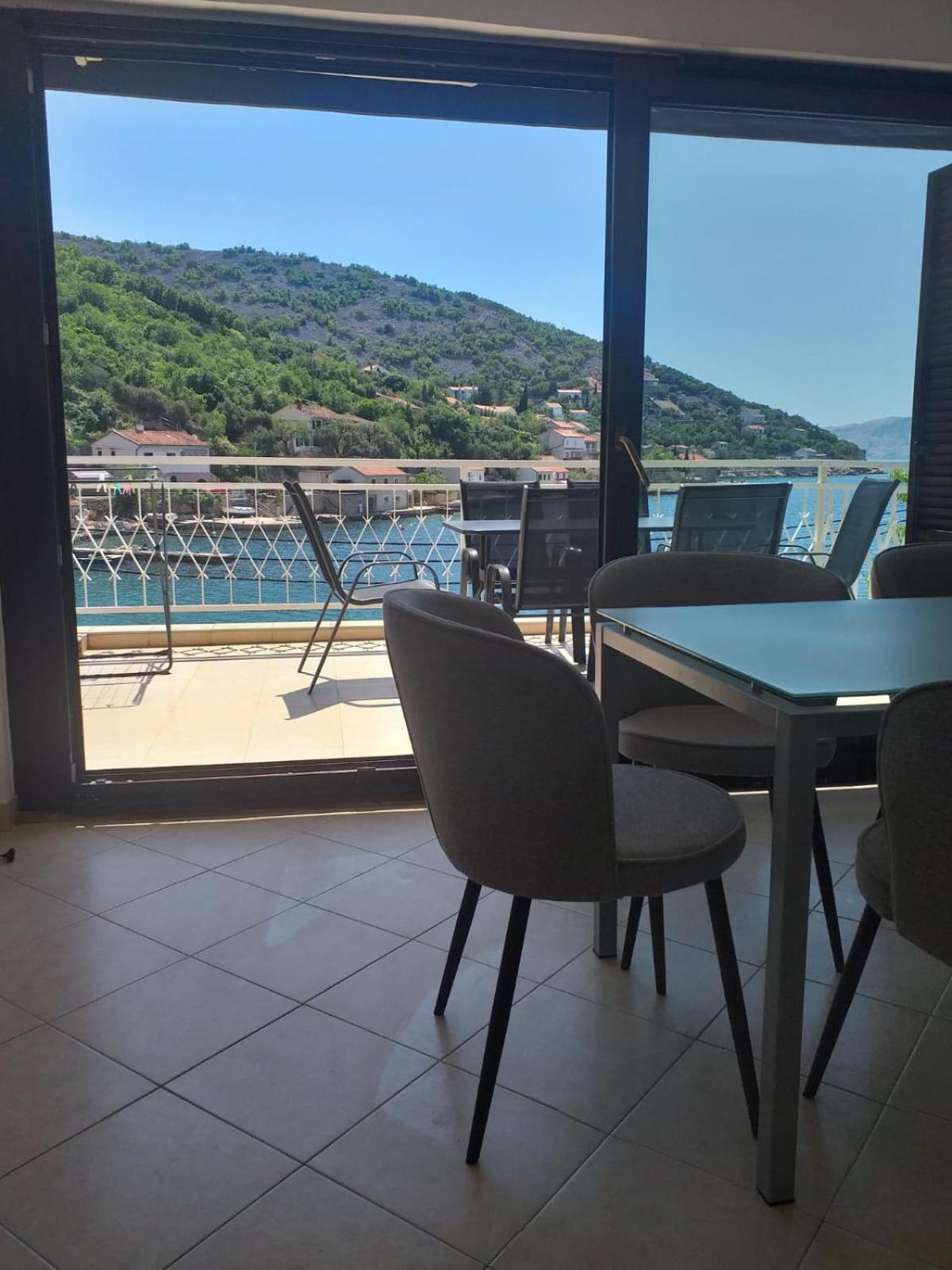 Apartmani Pulic Zengg Kültér fotó